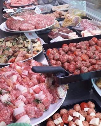 Attività di macelleria e gastronomia