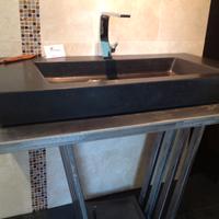 Lavabo soprapiano in coccio pesto nero