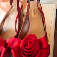 sandali marca Valentino 