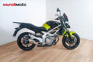 SUZUKI GLADIUS 650 - 2013