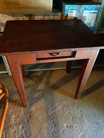 TAVOLO IN LEGNO D’INIZIO 900