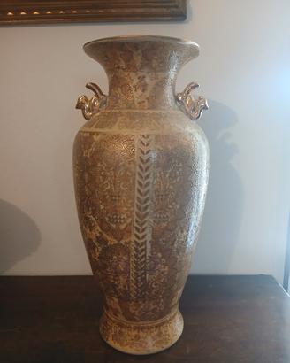 Vaso cinese antico dorato 
