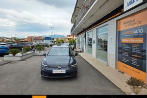 Volkswagen Golf 8 2.0 TDI 150 CV DSG *LUXURY 1ST* 