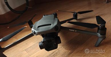 Drone Dji Mavic 3 combo perfetto
