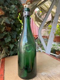 Bottiglie Verdi chiusura a scatto olio o conserve