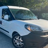 fiat doblonn motore cambio sportello porta muso ki