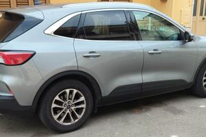  Ford Kuga Titanium 1.5 diesel 120cv anno 2020