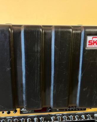 Flightcase SKB 6 U effetti strumenti musicali