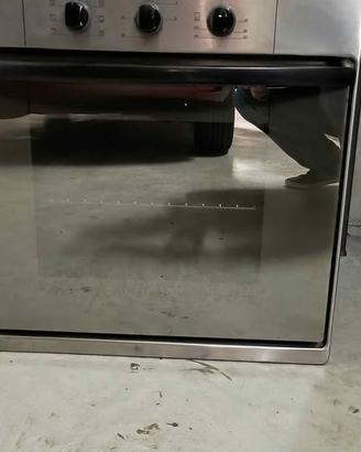 Forno a incasso