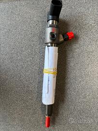 Iniettore 03L 130 277 B revisionato