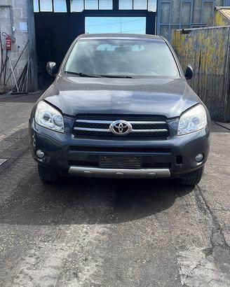 RICAMBI Toyota Rav 4 2.2 100kW 136Cv 2AD FTV 2008