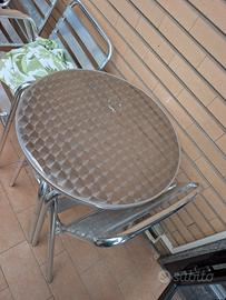 tavolino da esterno + 4 sedie