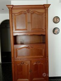 Mobile in legno con scrittoio a ribalta (classico)