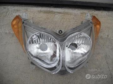 Faro anteriore suzuki burgman
