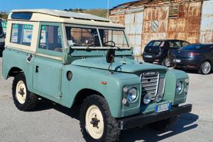 LAND-ROVER 88 BENZINA