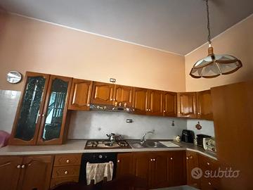 Cucina marrone