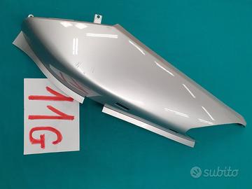 Fianco posteriore destro yamaha