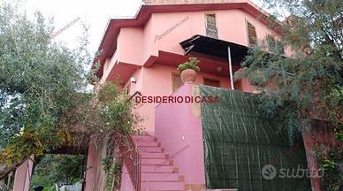 Casa, Cefalù.