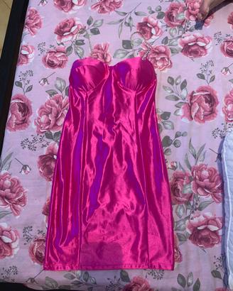 Vestito fucsia fluo