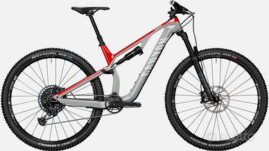 MTB FULL CANYON NEURON CF8 CARBONIO