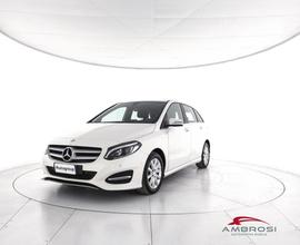 MERCEDES-BENZ CLA sse B 200 CDI Business