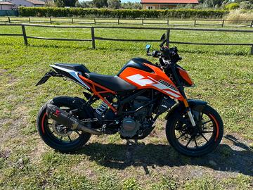 KTM Duke 125cc