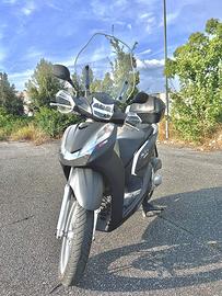 Honda SH 300 