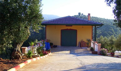 Casa di campagna in Calabria san Demetrio corone