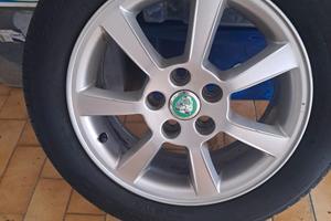 Cerchi in lega originali Jaguar