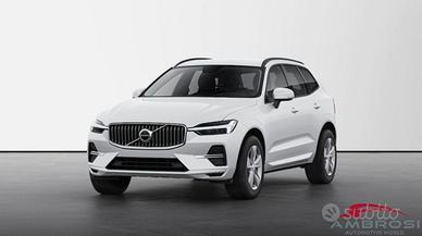 VOLVO XC60 Mild Hybrid B4 AWD automatico Essent