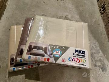 Set Completo di Lenzuola matrimoniali e Federe