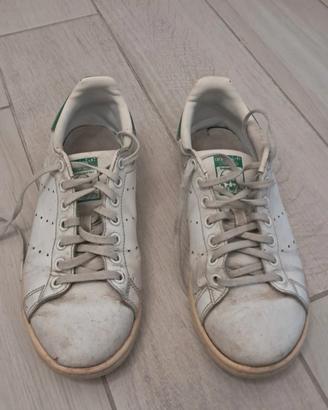 Scarpe Adidas da donna numero 38 e 2/3