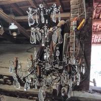 lampadario a gocce di cristallo