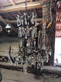 lampadario a gocce di cristallo