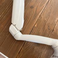 supporto per monitor da tavolo