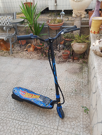 Monopattino elettrico per bambini (usato 3 volte)