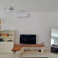 Mobile tv basso