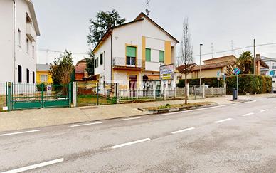 Appartamento indipendente con giardino