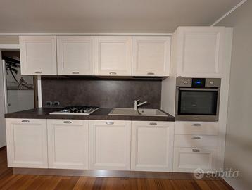 Cucina lineare colore avorio 3 metri Scavolini