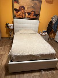 Letto una piazza e mezza contenitore con materasso