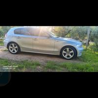 auto BMW 120d e87