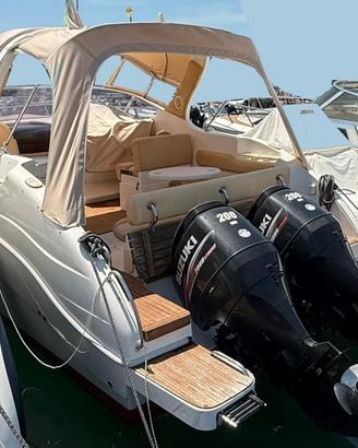 Saver 280 cabin FB 2013 -  2 x Suzuki 200 cv inie.