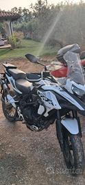 benelli trk 502x 