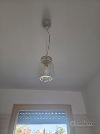 Lampada fai-da-te realizzata con Barattolo vetro