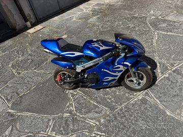 Minimoto 50cc 2 tempi raffreddato ad aria