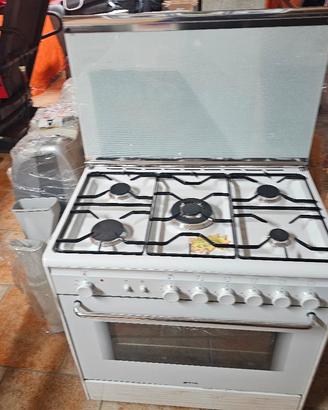 Cucina SMEG a libera istallazione 
