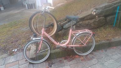 bicicletta tipo Graziella 