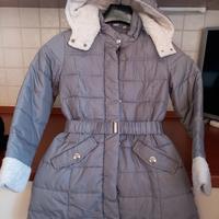 giaccone imbottito grigio con pelliccia