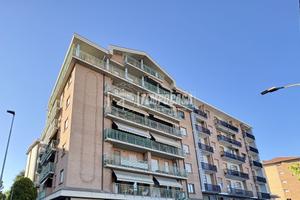 SPLENDIDO TRILOCALE CON BOX AUTO