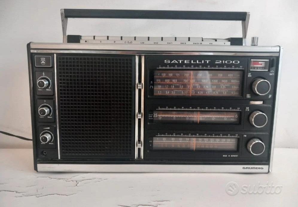 Radio Grundig Satellit 2100 - Audio/Video In vendita a Roma